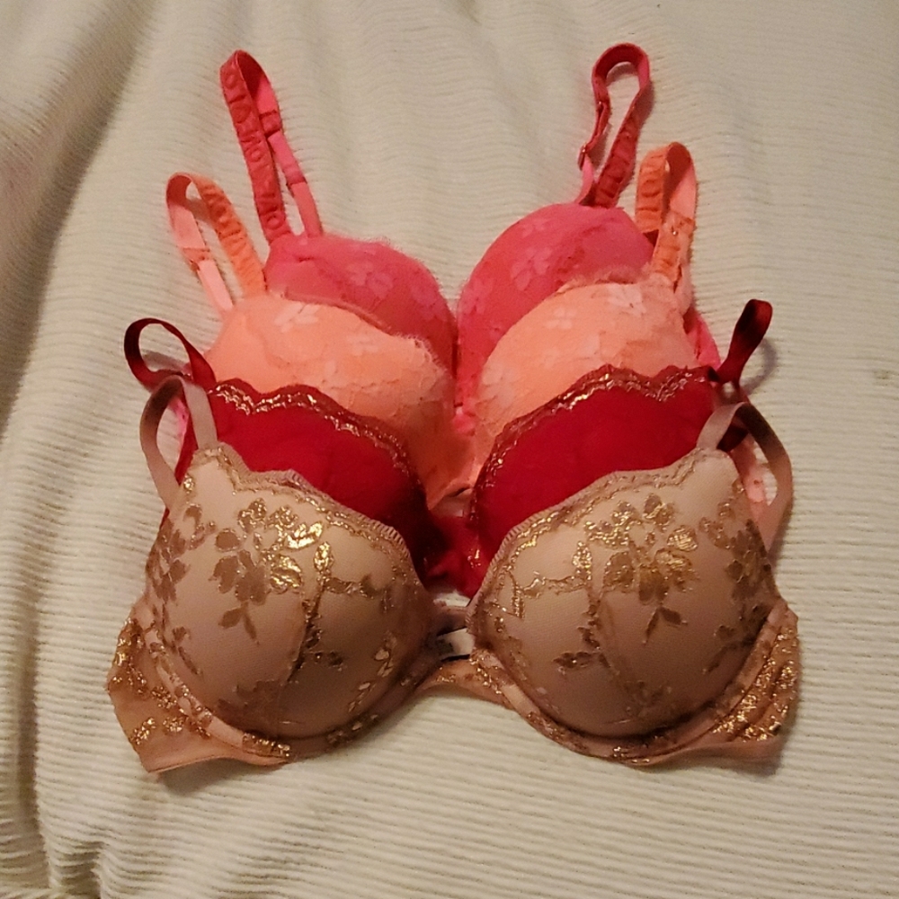 4 34b Victorias Secret Dream Angels push-up bras